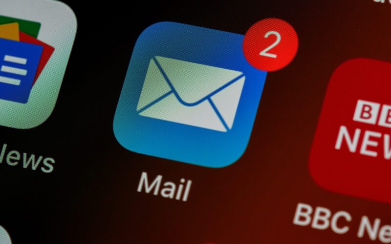 A screenshot of a mail icon on an app screen